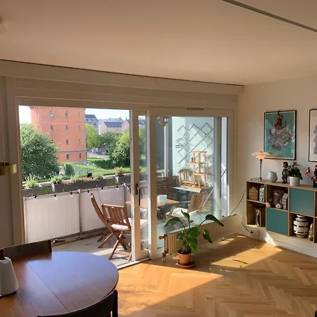 Hotel M Udendors Pool Sauna P Kaelder Og Stor Altan